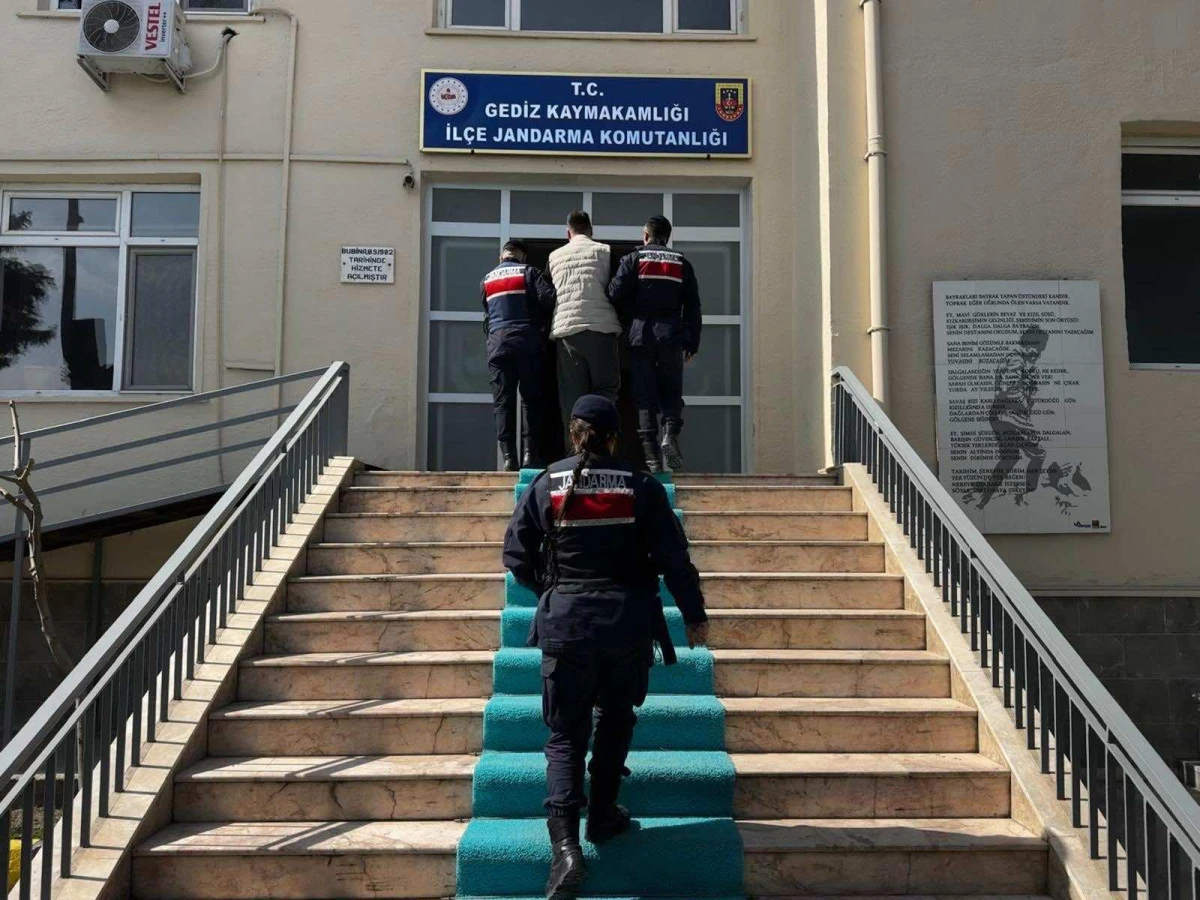 Cezaevi Firarisi Jandarmanın Operasyonuyla Yakalandı