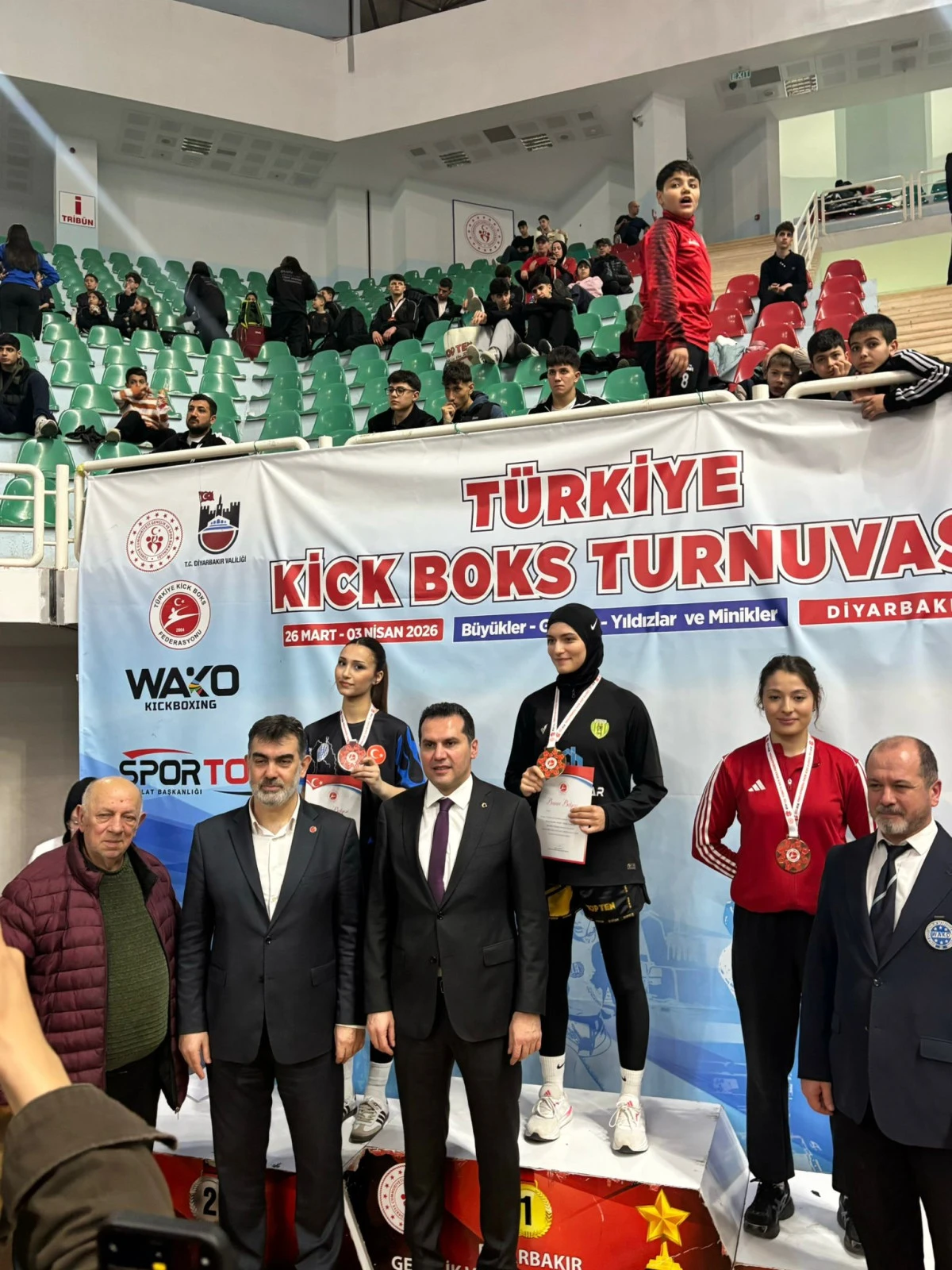 Diyarbakır&rsquo;da Kick Boks Turnuvasında Spor Dostluğu