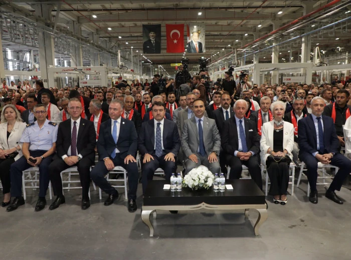 D&uuml;nyanın En İleri Teknolojiye Sahip Seramik Fabrikası K&uuml;tahya&rsquo;da A&ccedil;ıldı