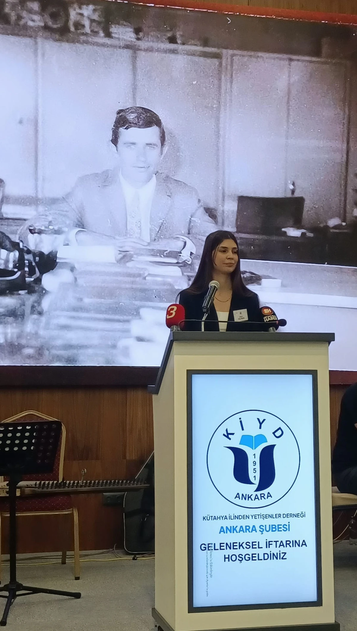 Gen&ccedil;lerden Gelecek S&ouml;z&uuml;: Okuyacağız, &Uuml;reteceğiz, G&uuml;&ccedil;leneceğiz