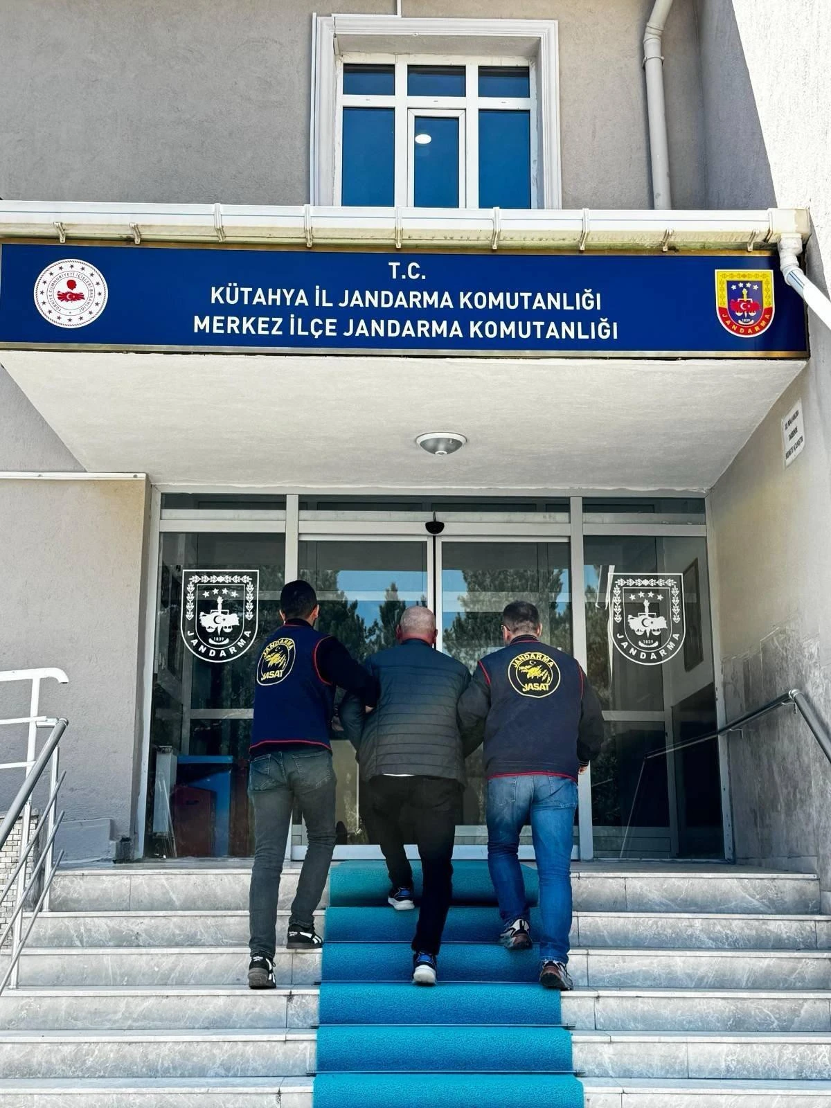 JASAT Aranan Şahıslara G&ouml;z A&ccedil;tırmıyor!