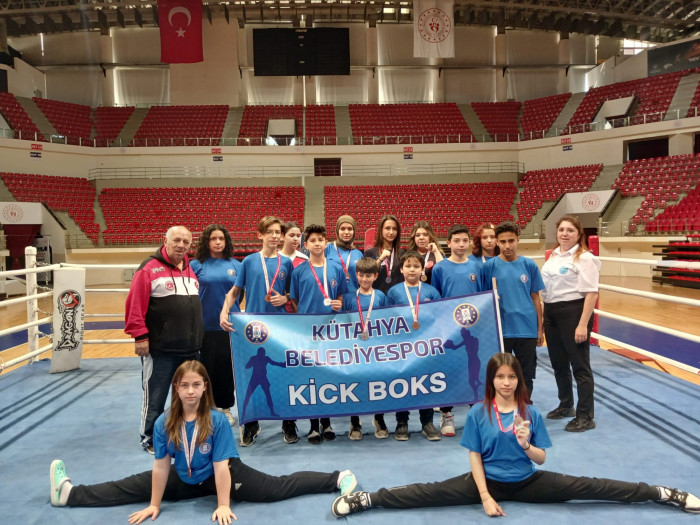 Konya'dan Kick Bokscularımız Madalyalarla Döndü