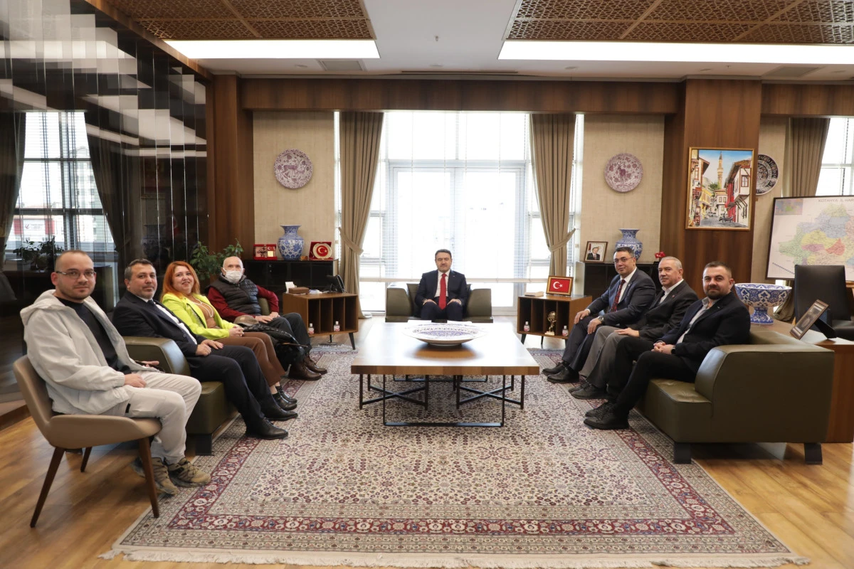 K&uuml;tahya Gazeteciler Cemiyeti&rsquo;nden Vali Işın&rsquo;a Ziyaret
