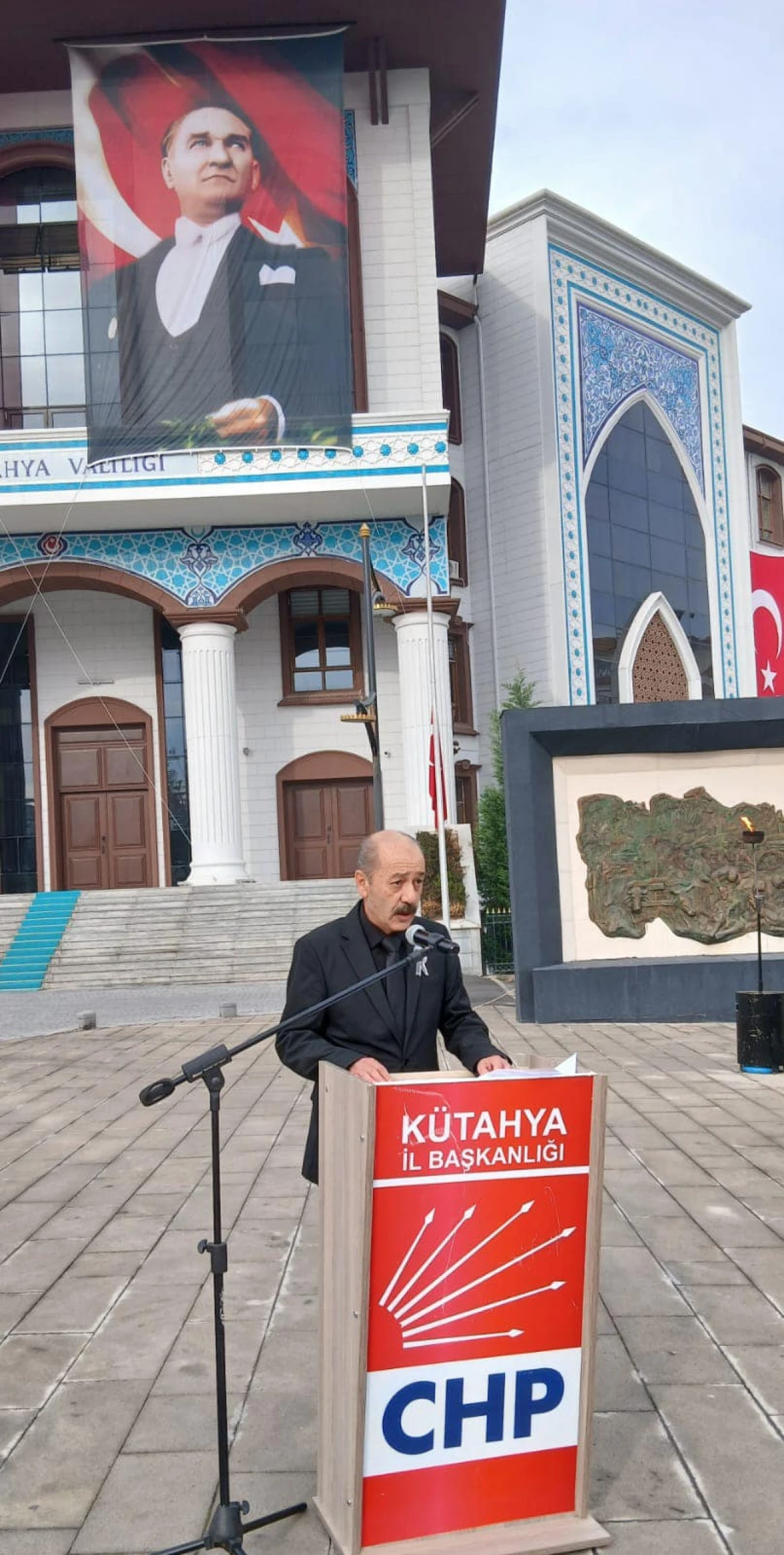 Kütahya’da 10 Kasım Tepkisi: Atatürk’ü Kalbimizden Silemezsiniz!