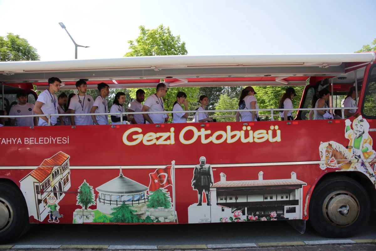 K&uuml;tahyalı Gen&ccedil;ler Avrupa&rsquo;da T&uuml;rkiye&rsquo;yi Temsil Edecek