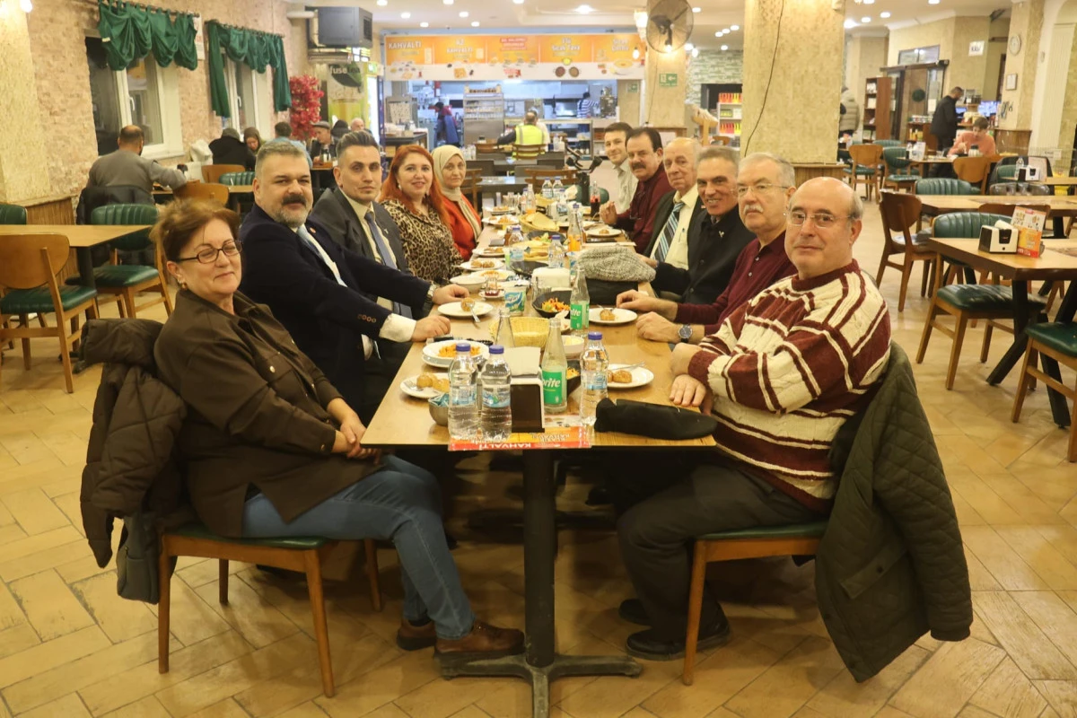 K&uuml;tahya&rsquo;nın G&ouml;z&uuml;, Kulağı ve Sesi: DORUK Gazetesi 13 Yaşında