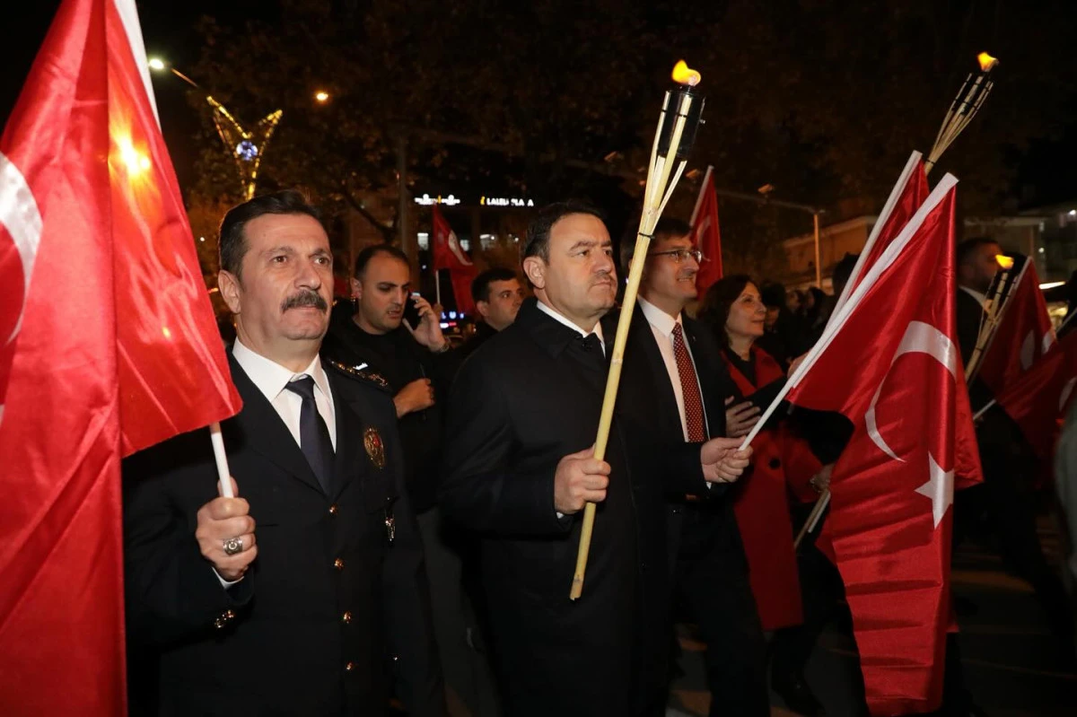 Vali Musa Işın: “Türk Milleti Tarihten Güç Alan Bir Süper Güçtür”