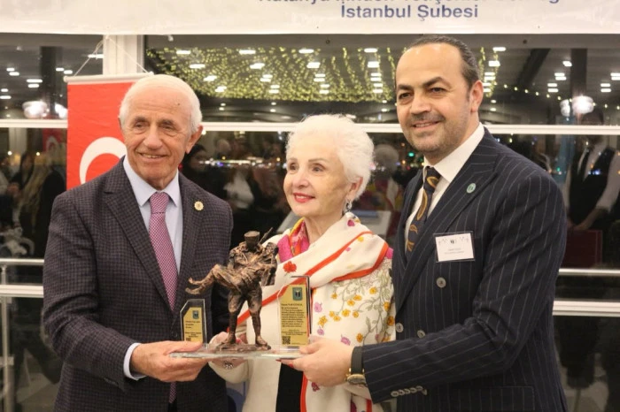 İş İnsanı Nafi G&Uuml;RAL: KİYD'yi Vakıfa D&ouml;n&uuml;şt&uuml;rerek, G&uuml;c&uuml;m&uuml;z&uuml; Artırmalıyız