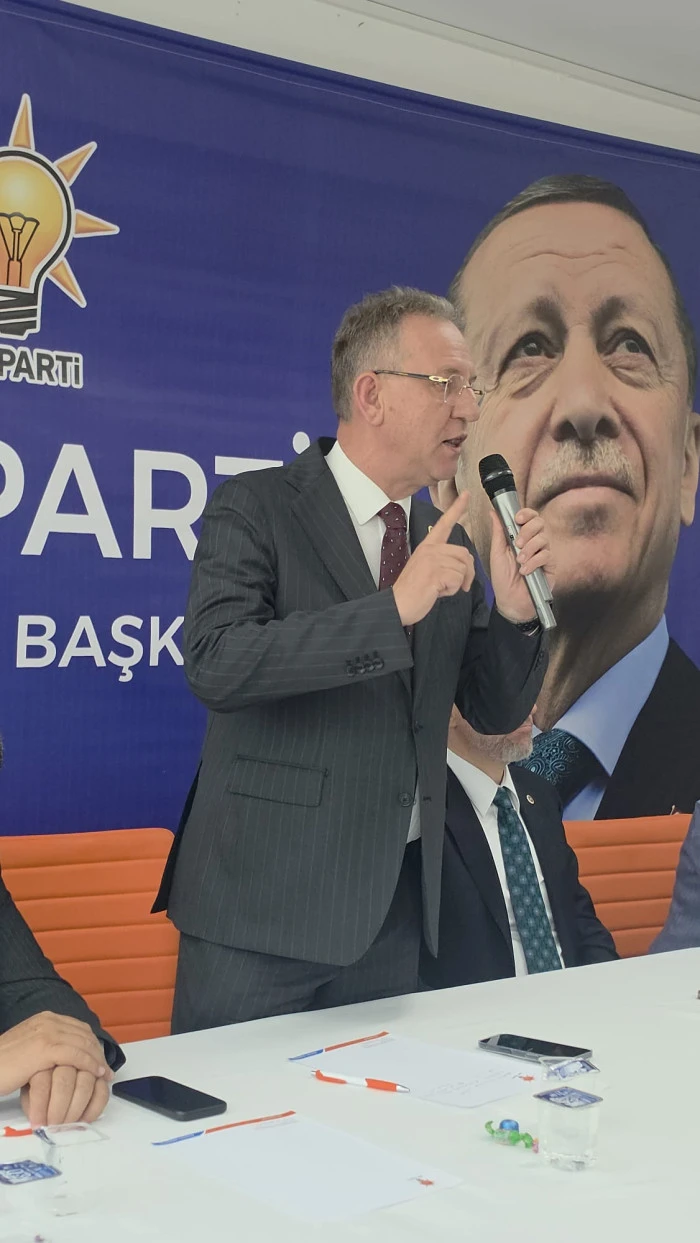 Milletvekili Mehmet DEMİR: Kendi Başını Bağlayaman, Gelin Başı Bağlayacak Yerde Gezermiş